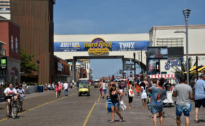 Atlantic City Worker Strikes Pay Off, 2 Casinos Still Deliberating Raises