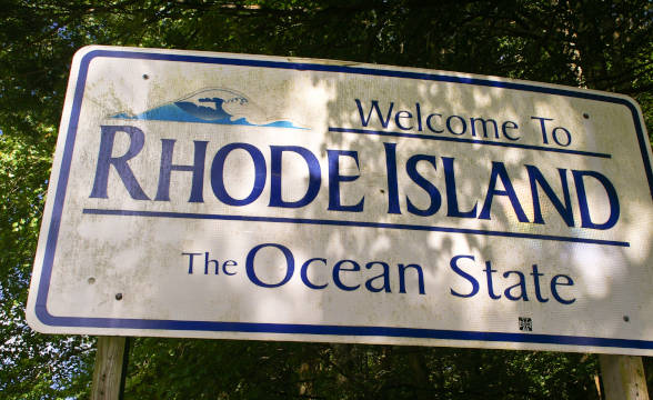 Rhode Island Casino Employees Hope to Have Smoking Prohibited