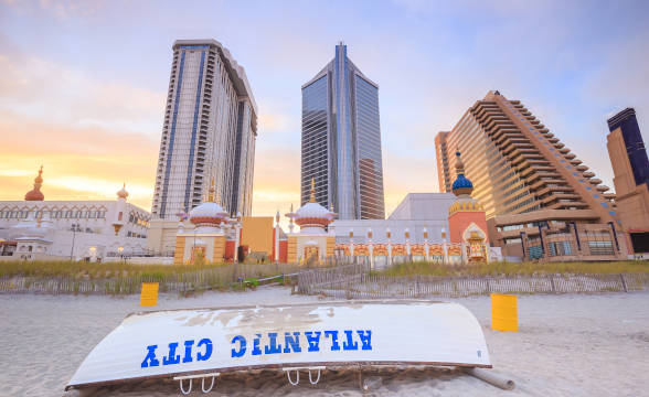 Atlantic City Casinos Forbid Employees to Talk About the Smoking Ban