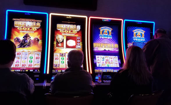 Illinois Sees Third Month of Casino Gambling Revenue Growth