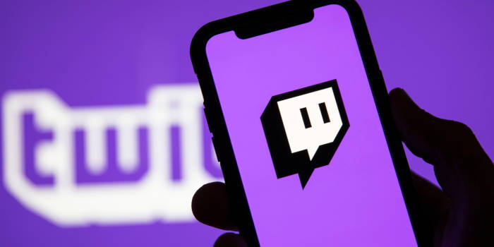 Gambling Streamer Stands Defiant in Face of Twitch Ban